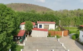 Jimira Resort , Shivrajpur